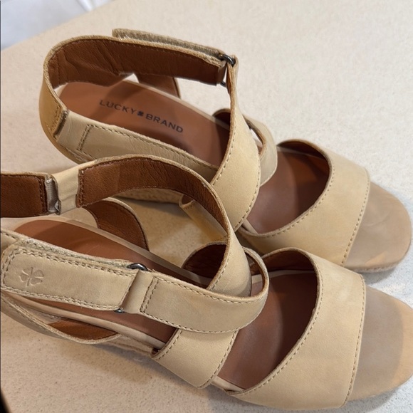 Lucky Brand Women's Tan Wedge Sandals - Picture 3 of 4